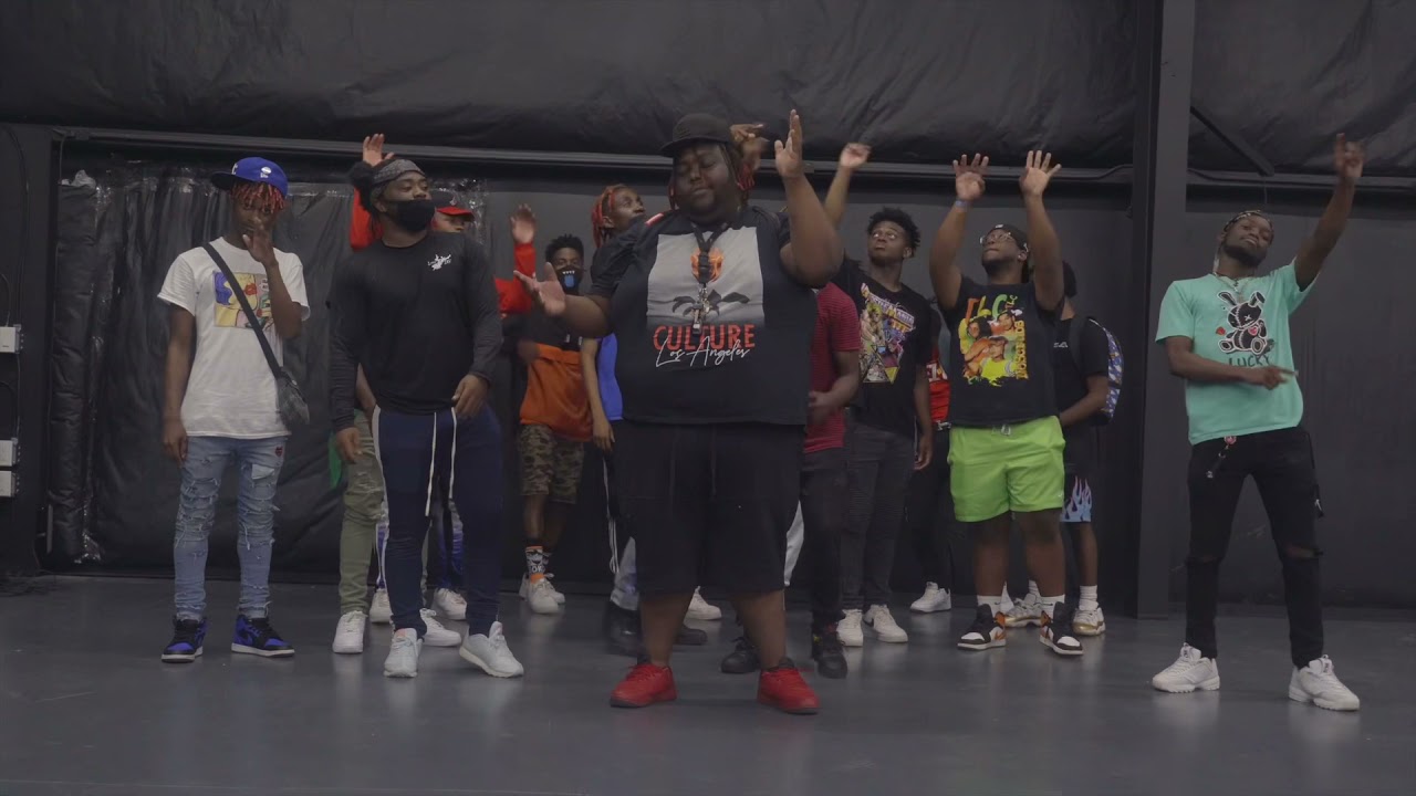 Dae Dae - Woke Up (Official Dance Video)
