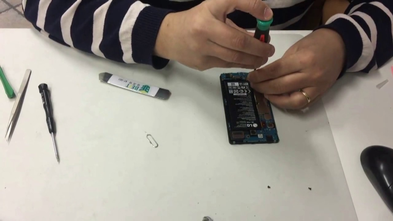 Disassemblaggio LG Zero