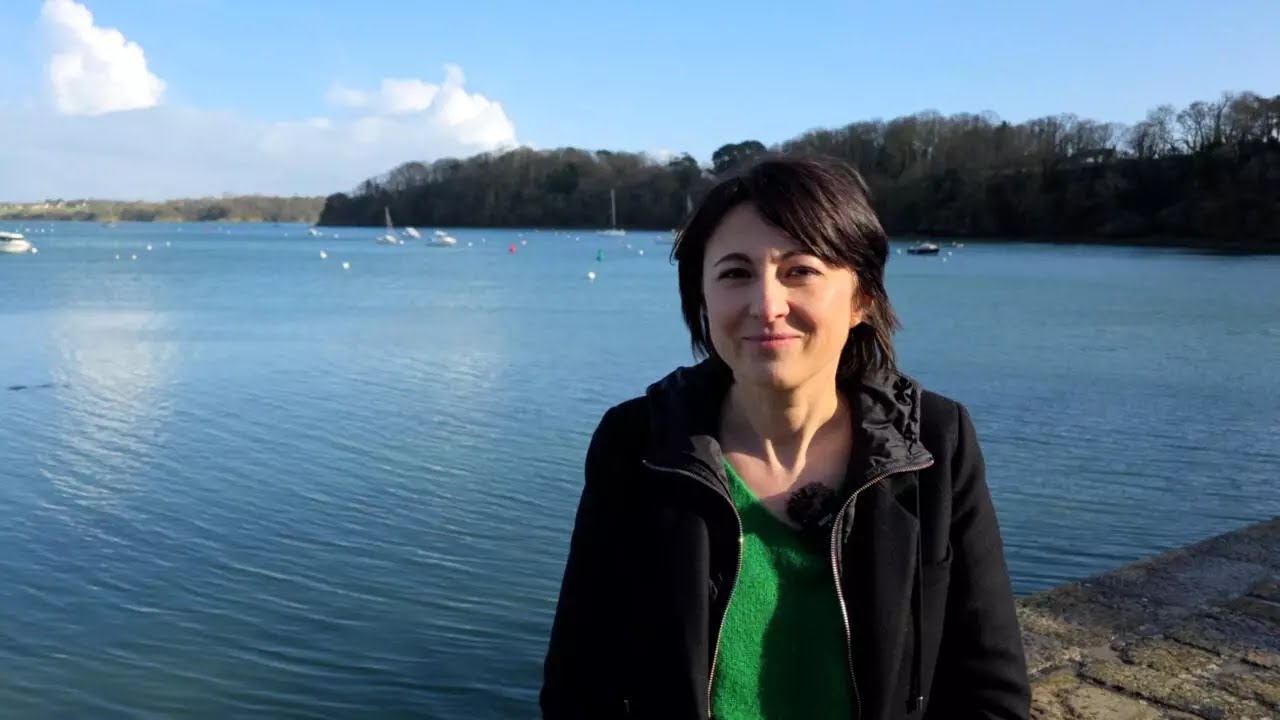Adina Crişan-Revol: Din România la La Richardais, trecând prin Bruxelles şi Paris • RFI