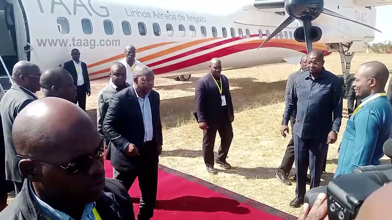 Chegada do presidente da república na capital do Moxico Leste - CAzombo