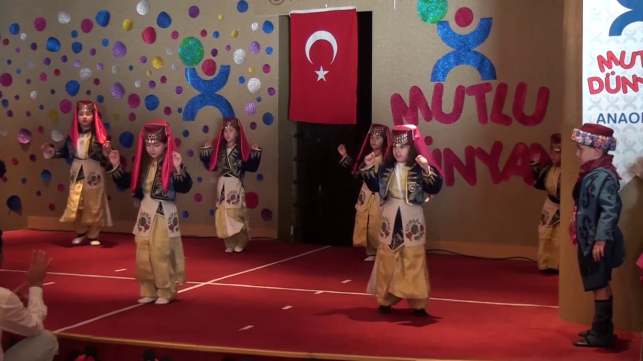 Kuşadası Mutlu Dünyam Anaokulu - Yıl Sonu Gösterimiz (Full)