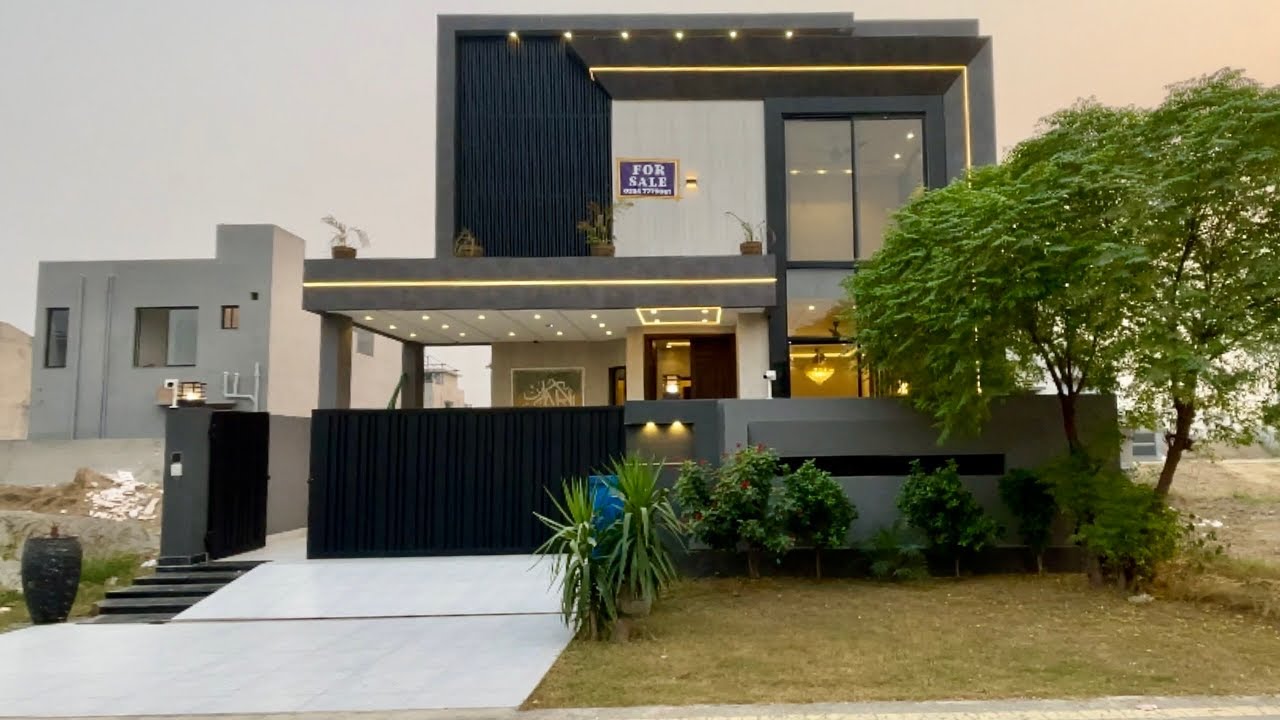 10 Marla House For Sale in DHA Lahore