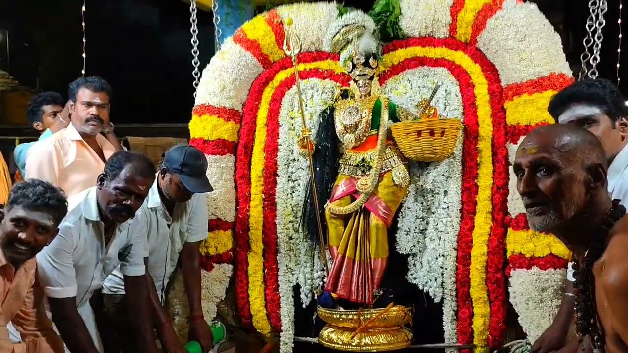 அருள்மிகு ஸ்ரீ அங்காள பரமேஸ்வரி ஆலயம் குன்றத்தூர், பங்குனி மாத அமாவாசை ஊஞ்சல் சேவை 