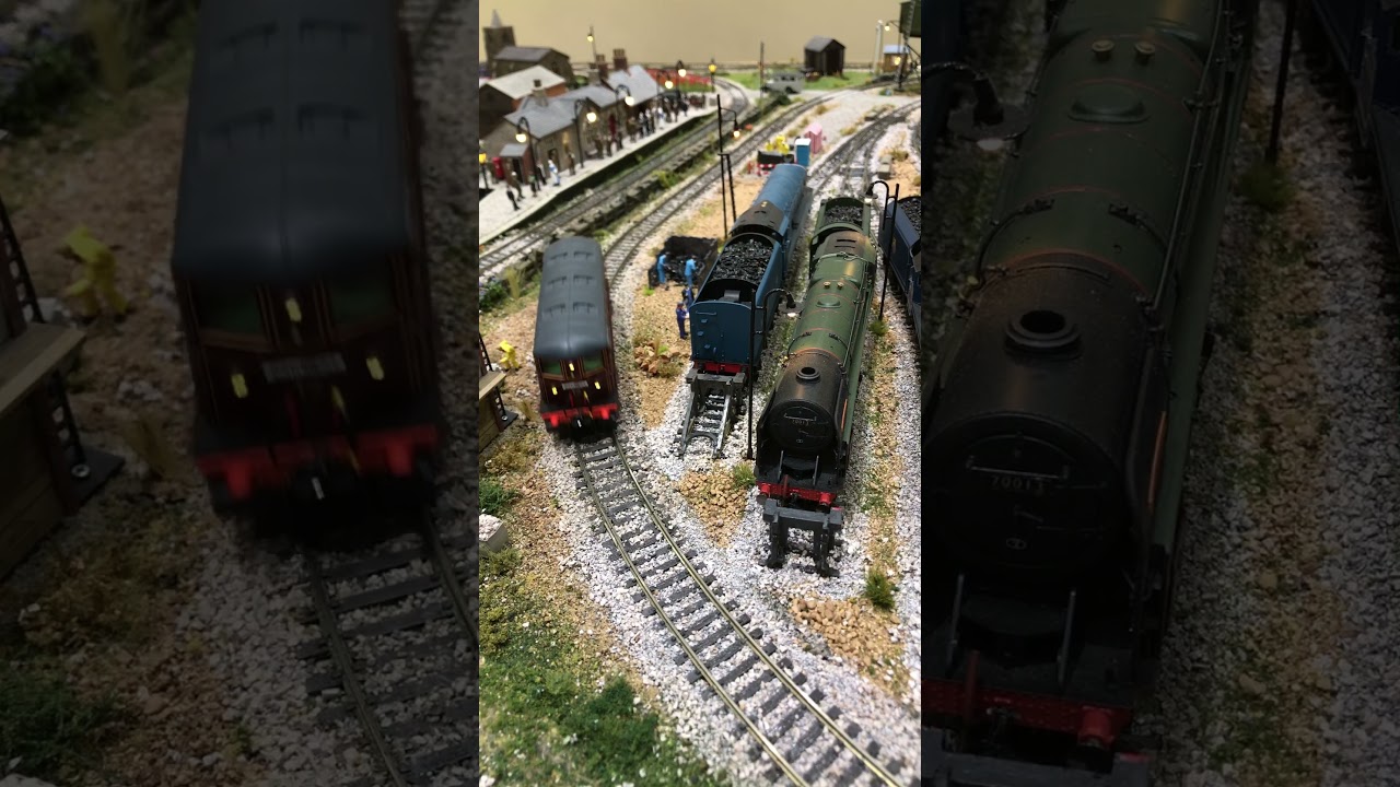 Электровоз метрополитена Сары Сиддонс.