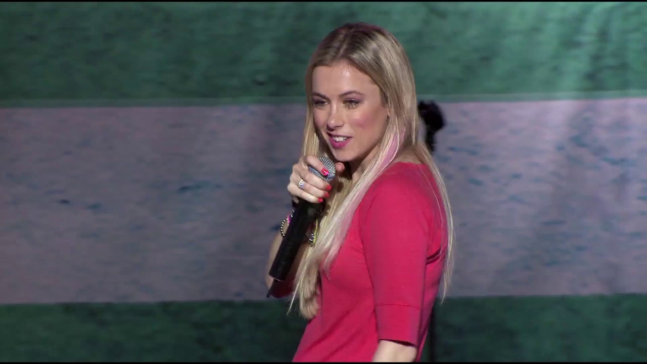 When A Girl Has To Pee, Everything Comes To A Halt! - Iliza Shlesinger: War Pain