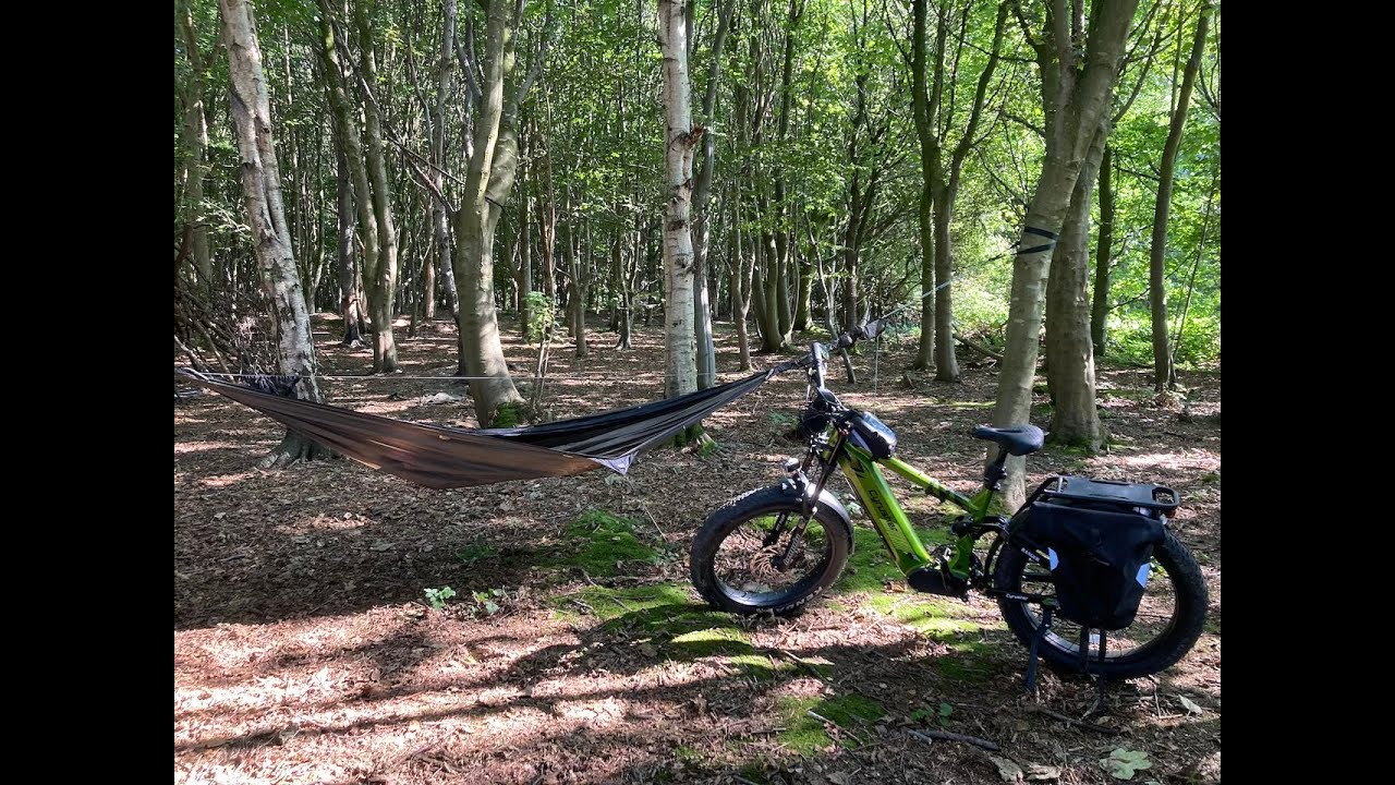 Out on my Cyrusher Ranger. Hanging in my hammock, cooking on Firebox & exploring Carnaby Temple.
