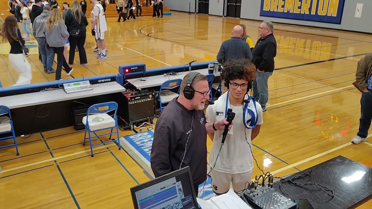 Kaliam Hunter 9pts Sparks the  Knights Past the Bulldogs
