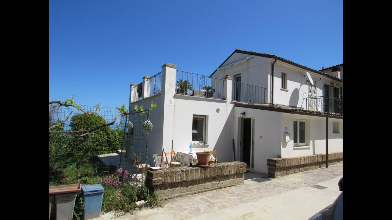 500 meters from the beach, finished with amazing sea views, 2 bedrooms, 2 bathrooms and garden