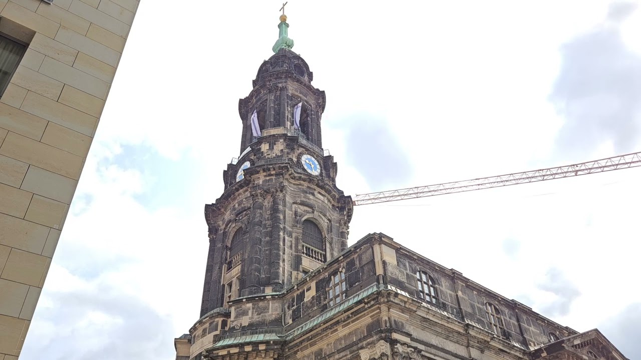 Dresden (DD) Altstadt evang. luth. Kreuzkirche : Vollgeläut