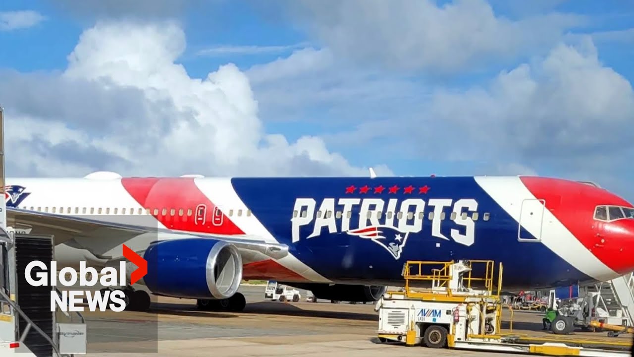 Stranded Sunwing passengers fly home to Quebec on New England Patriots&rsquo; jet