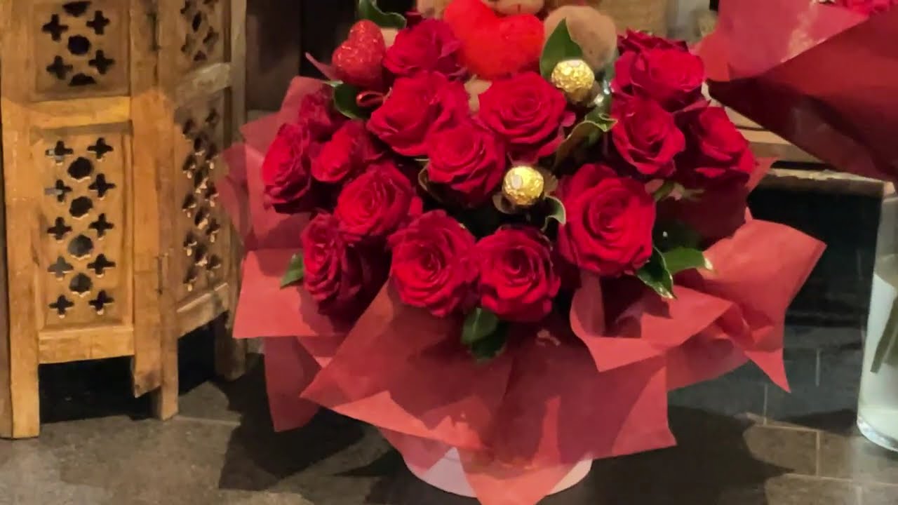 Flower Power!  Are you ready for Valentine Day? Flower Therapy from Flower Gallery