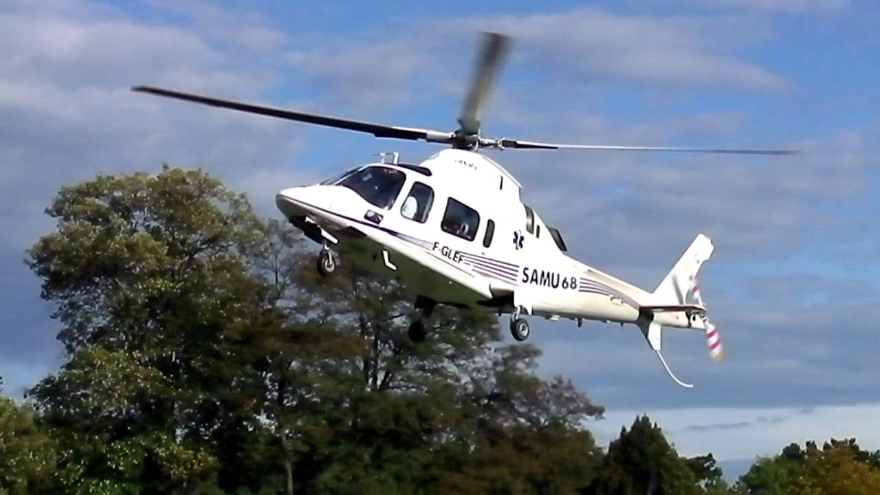 h&eacute;lico SAMU 68 approach + landing att&eacute;rissage Agusta A109