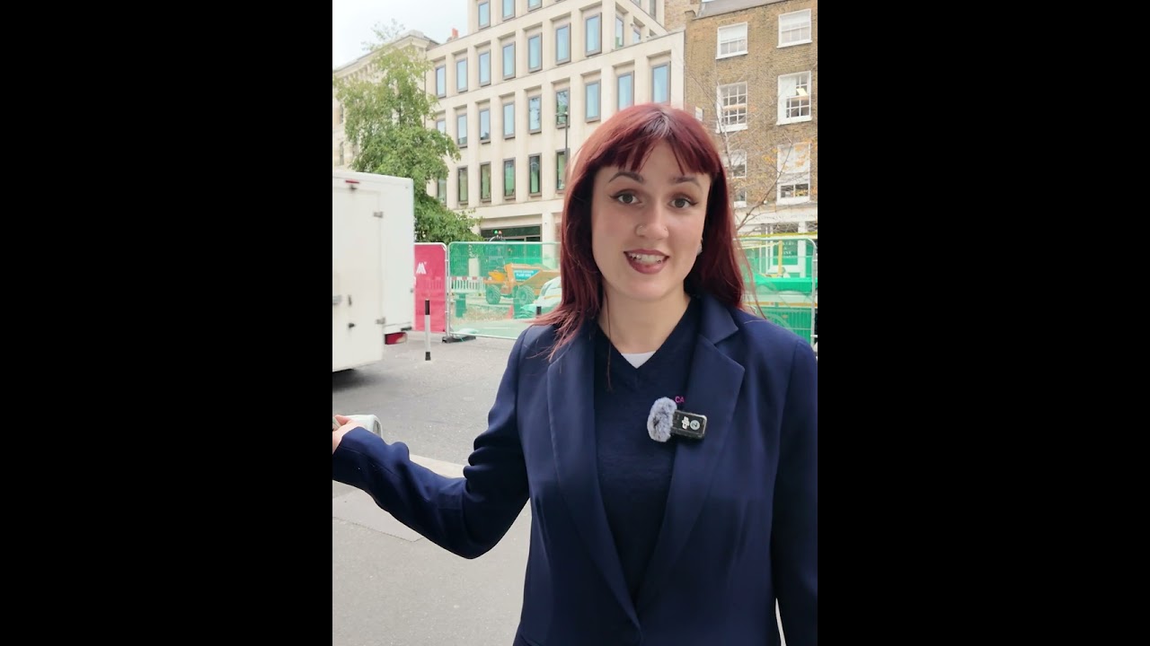 London's new 10mph speed limit &mdash; can you get there faster on foot?