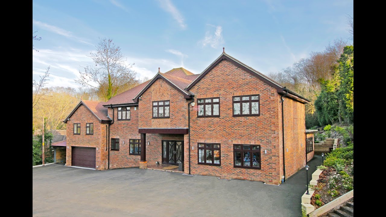 5 bedroom property for sale, Spekes Road, Hempstead