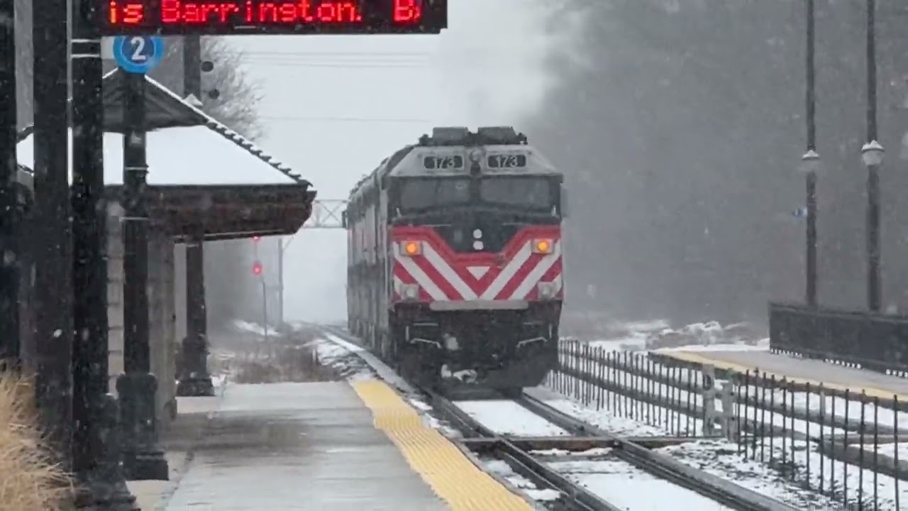 The Complete Metra Evening Rush Hour At Barrington On March 22, 2024