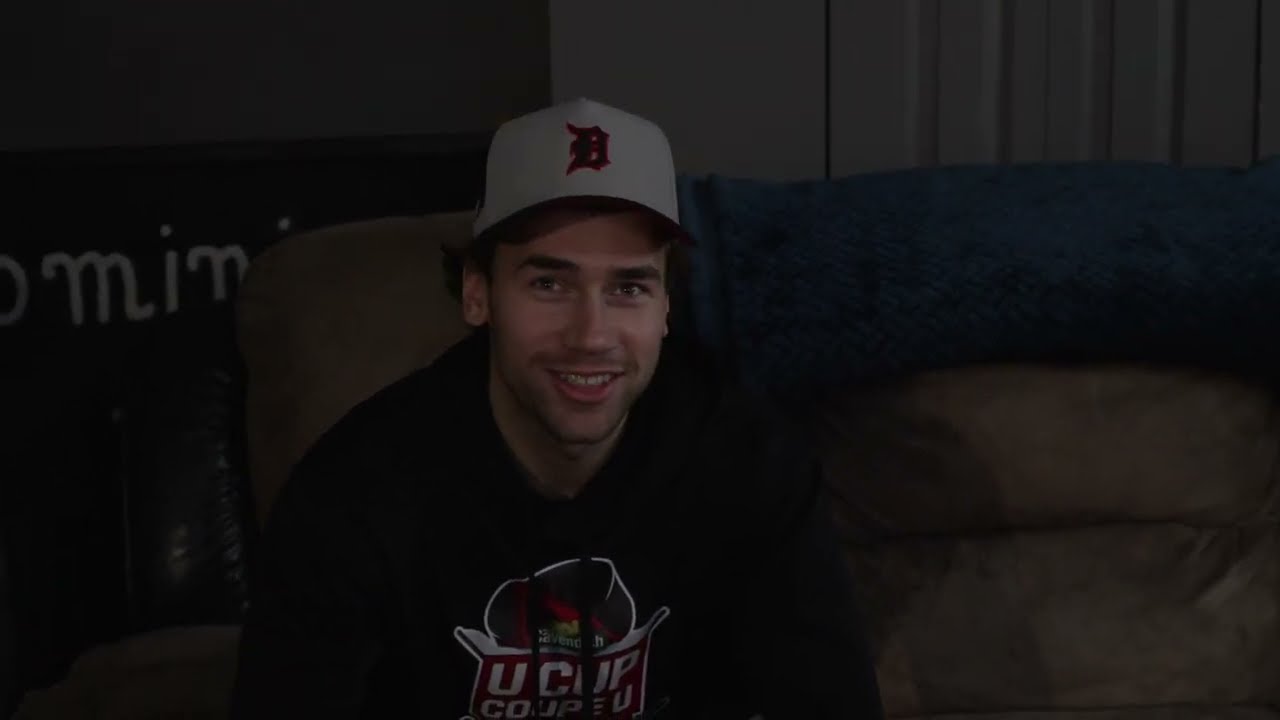 Men's Hockey Chasing Greatness: Episode 5 Life off the Rink
