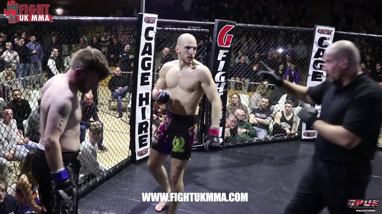 CHRIS RADCLIFFE V SIMON MASSEY FIGHT UK MMA