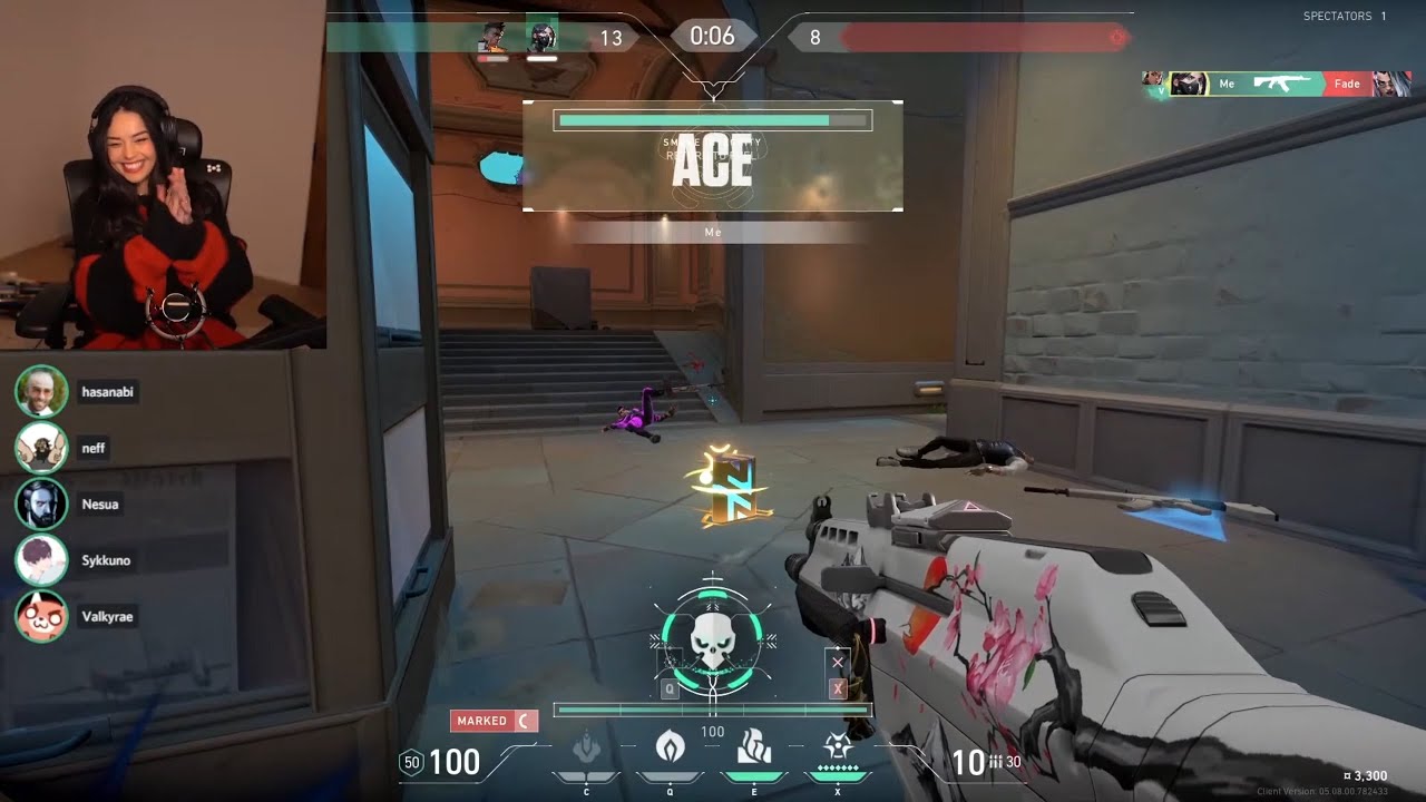 Sykkuno Hooks Valkyrae Up With The Ace, and Rae Returns The Favor