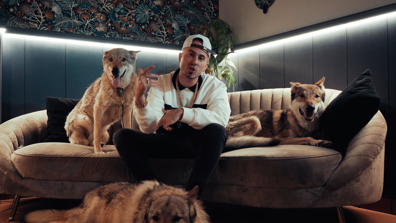 LOPES - VERSACE