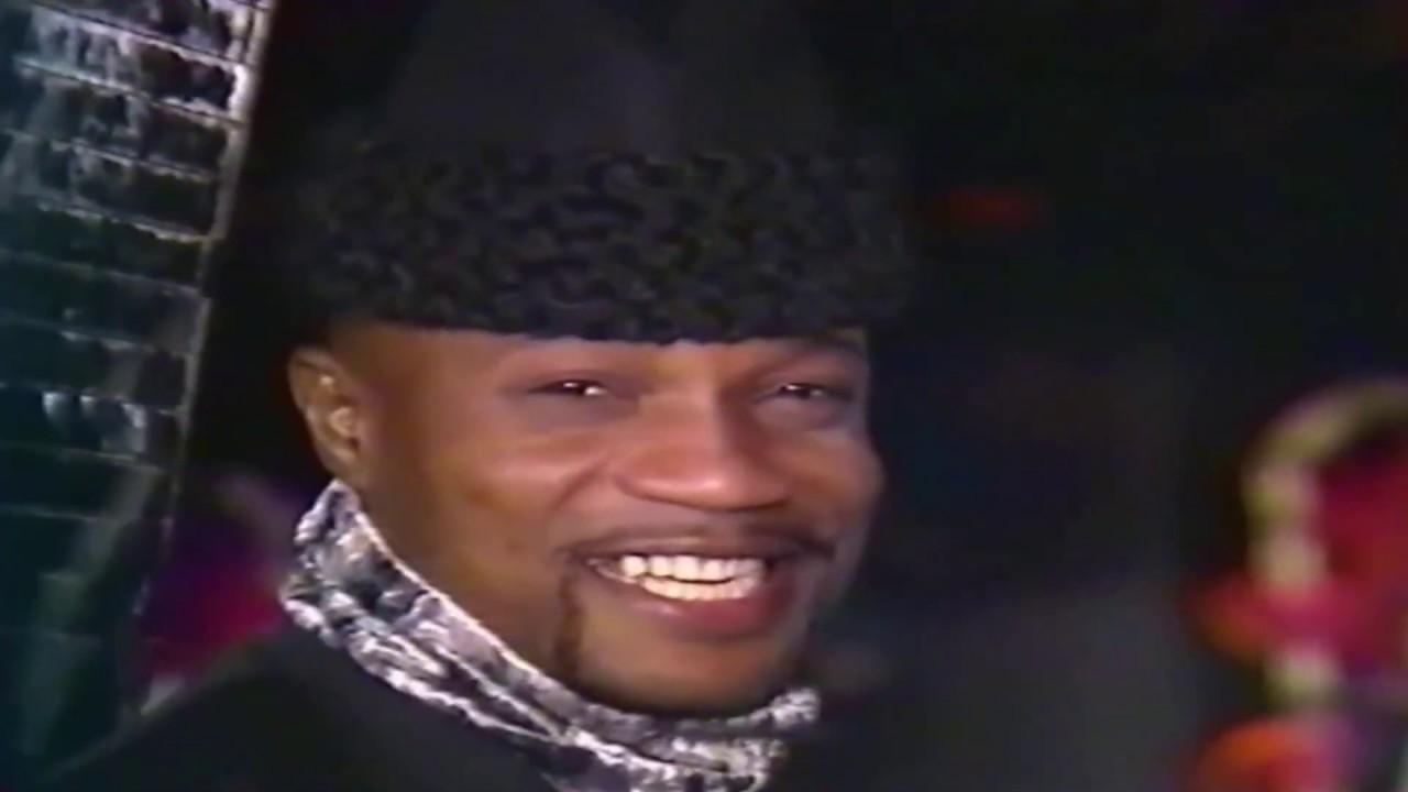 Koffi Olomide - Mansouri S (feat. Lebou Kabuya) (Clip Officiel)
