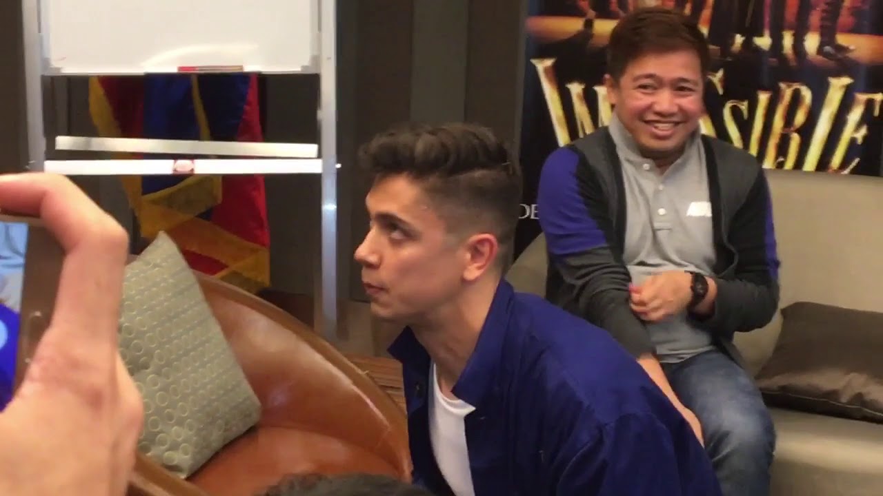 LIVE Magic Trick - Swallowing needles by Ben Hart | IMPOSSIBLE Magic Show Presscon