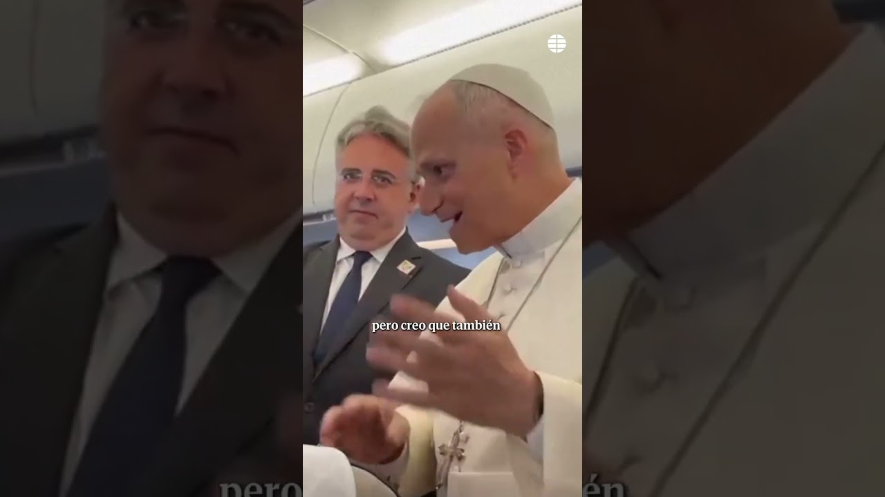 &iquest;Ir a ver a Bad Bunny o al Papa? Le&oacute;n XIV responde