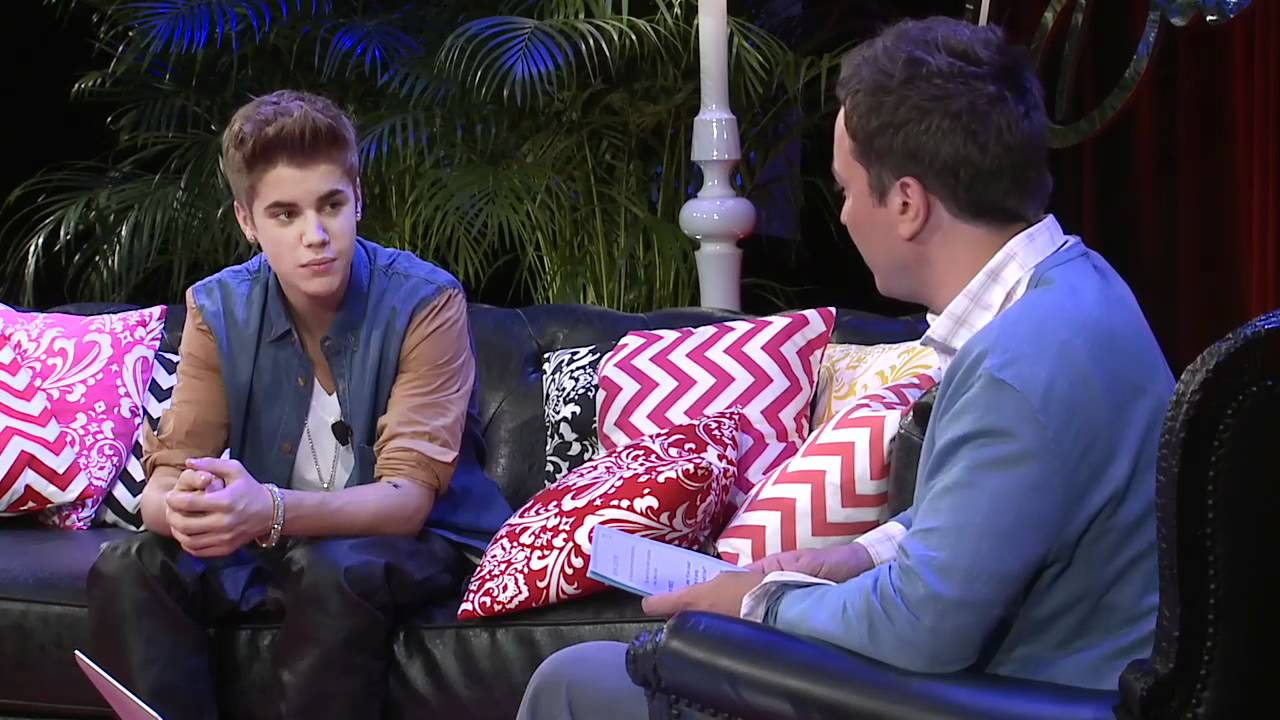 Justin Bieber's Youtube Interview with Jimmy Fallon - 21 June 2012 (HD) Full