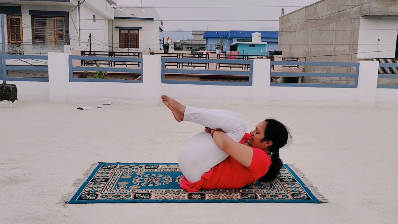 BellyFatYoga/पेट, कमर के आस पास बड़े फैट की समस्या दूर करे बेस्ट योगासन/by seema bora