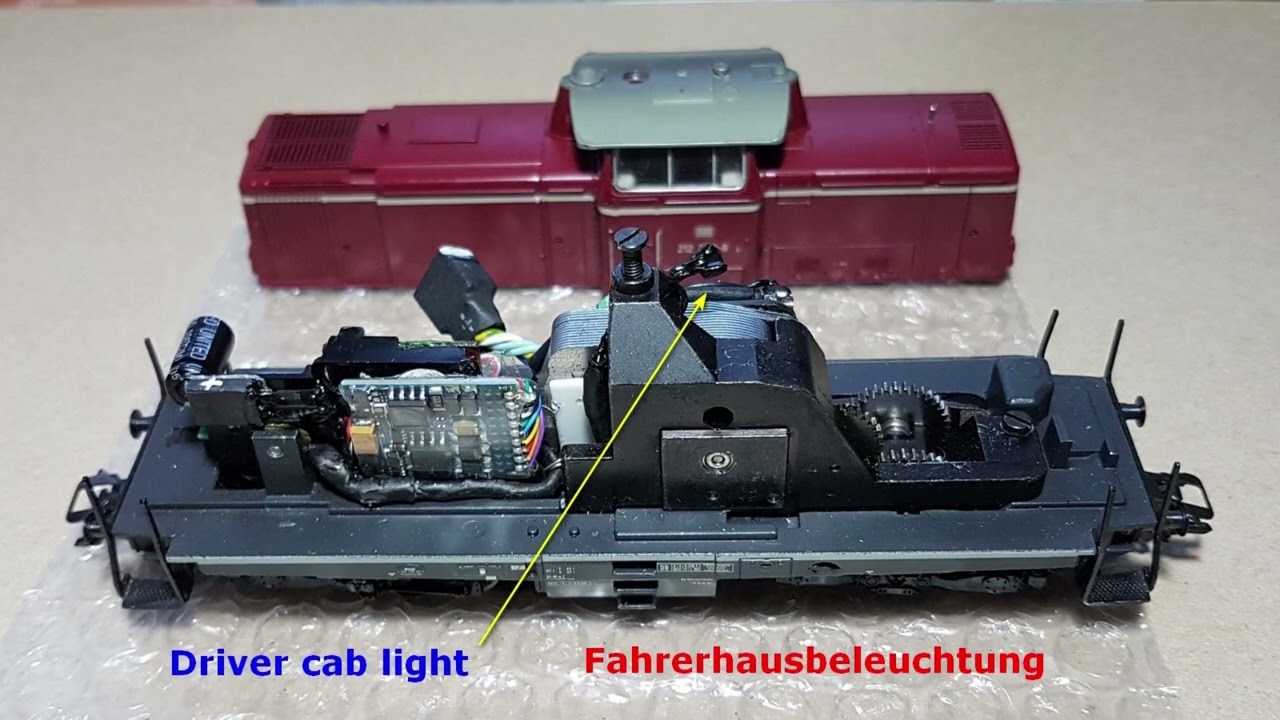 Marklin BR212 Step by step digital conversion and more -Schritt f&uuml;r Schritt digitaler Umbau und