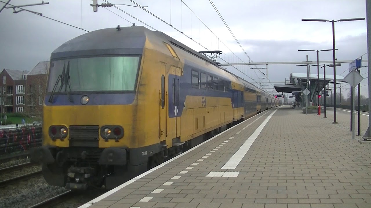 Treinen op station Abcoude