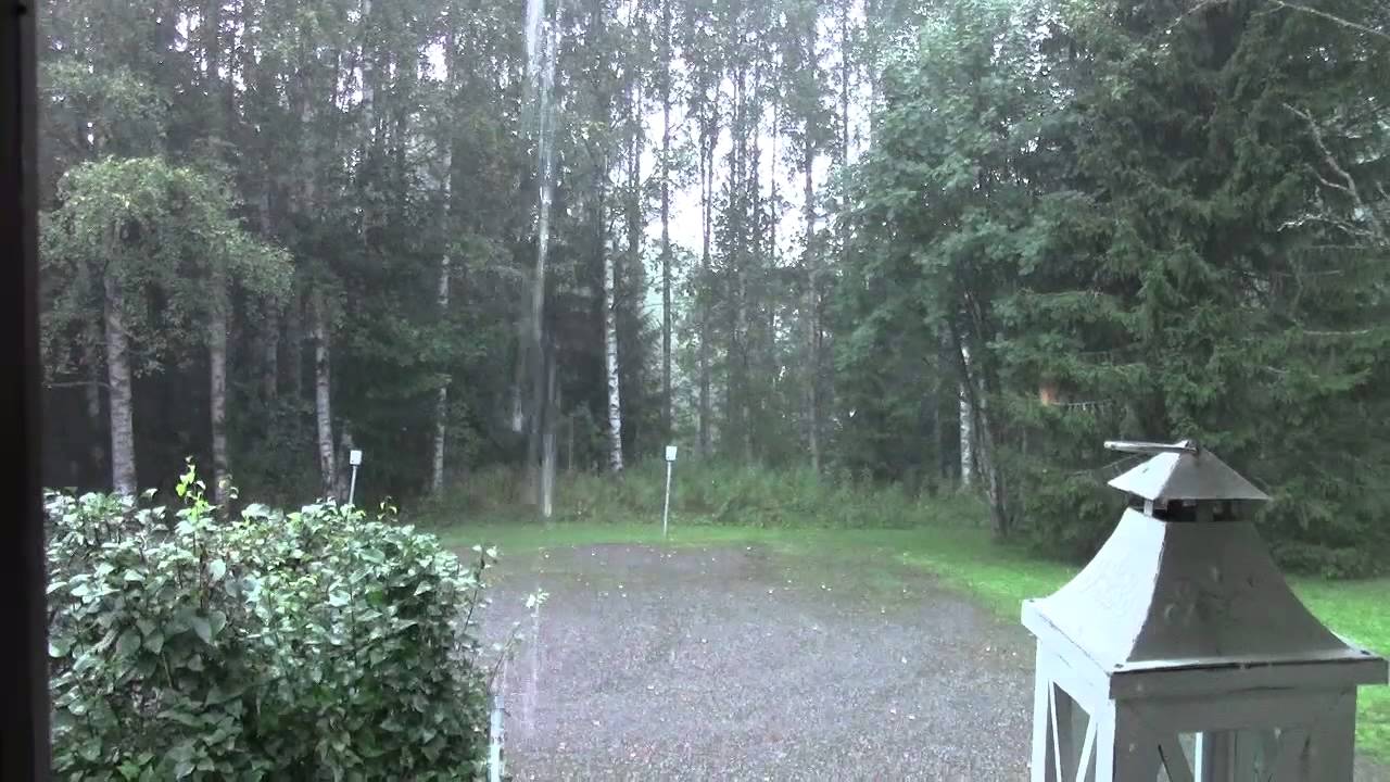 Chef Jonez   Kariniemen Liekkisiivet testiss&auml;   MUSTAAAAAA