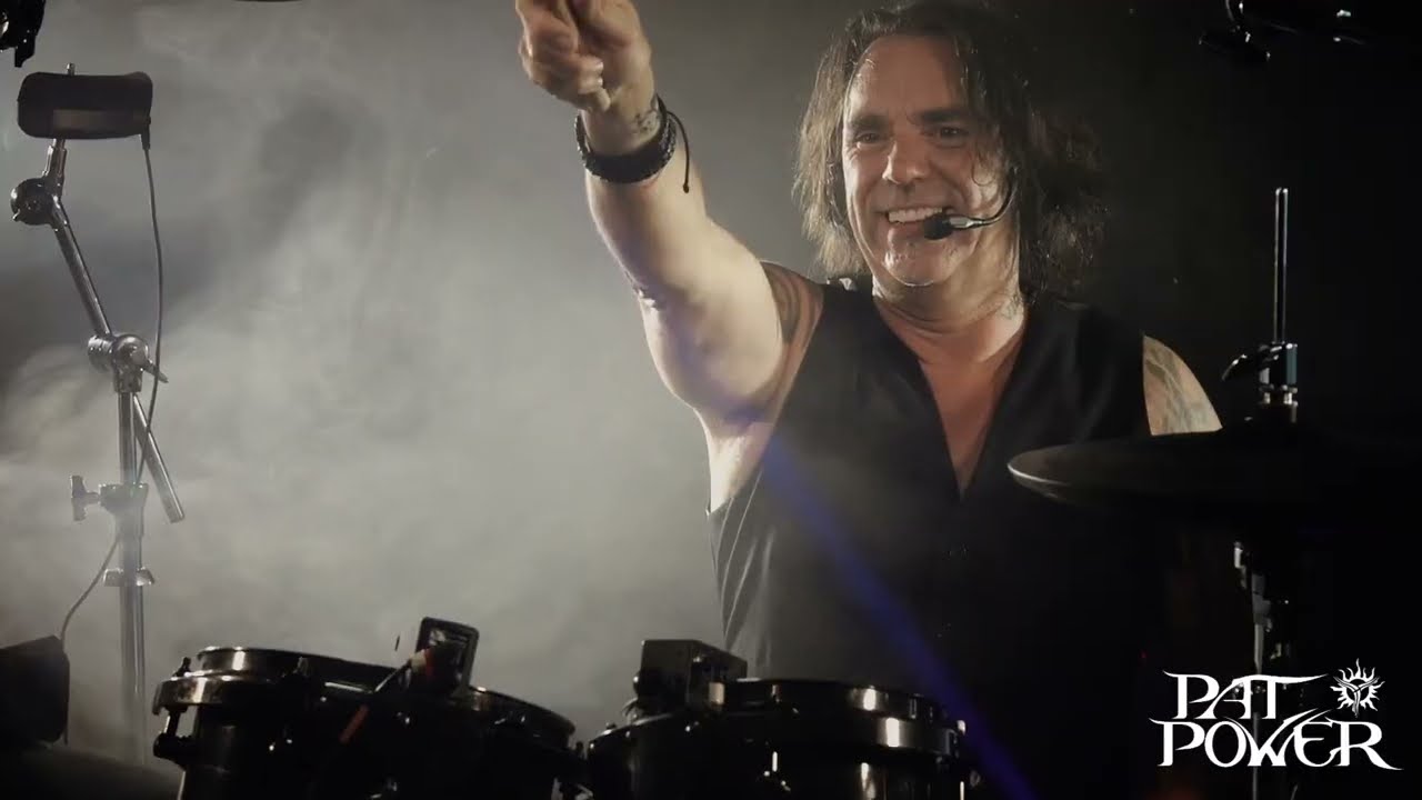 Master of puppets cover Pat Power Bergeron