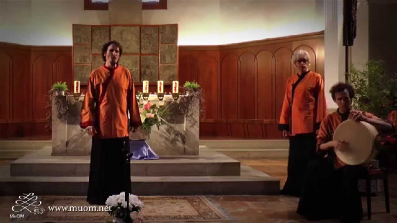 MuOM overtone singing choir - Shamen ( throat singing - khoomei )