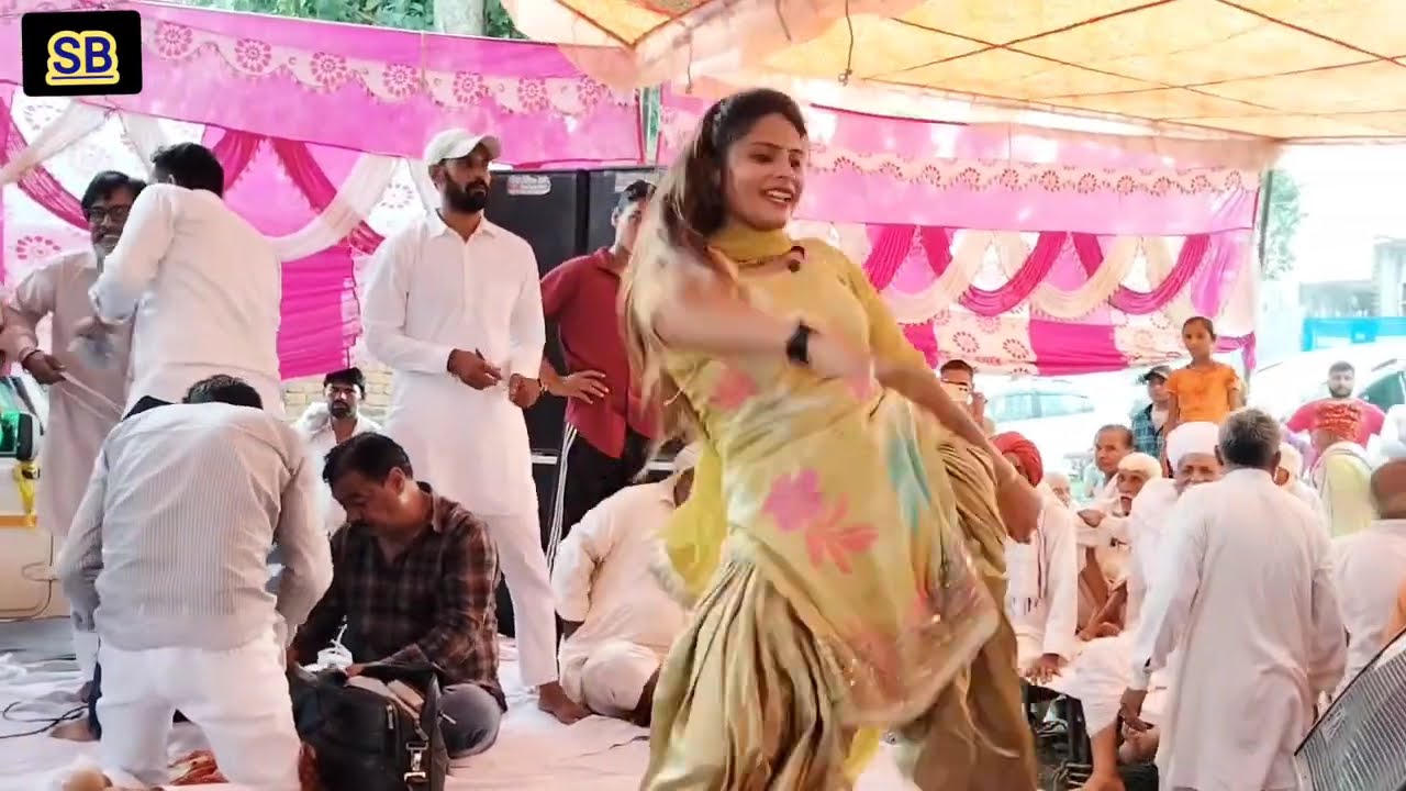 Kashish Chaudhary Dance Video 2024