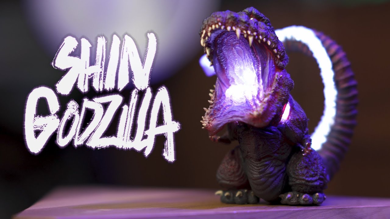 X-Plus Deforeal Shin Godzilla Ric Light Up Version