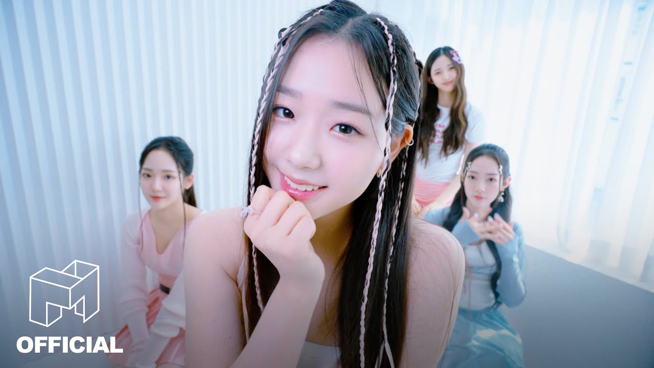 tripleS +(KR)ystal Eyes 'Cherry Talk' (Official Face Cam Ver.)