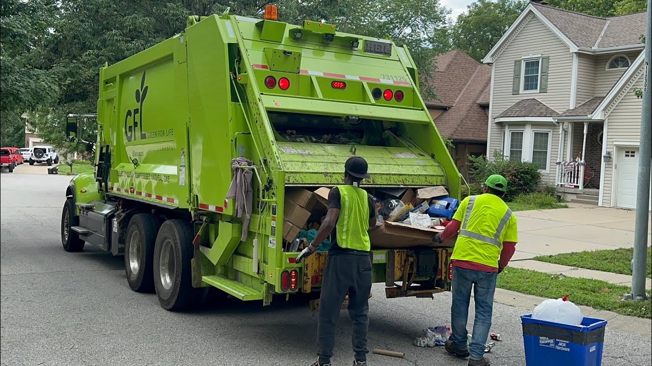 GFL Heil Rear Loader Garbage Truck: Final Days of Manual Recycle in Kansas City