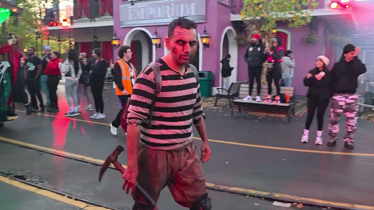 Six flags great america fright fest parade  10/19/25