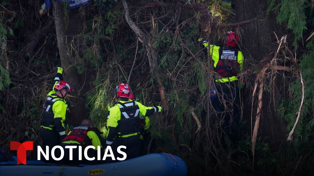 Equipos de rescate buscan sobrevivientes tras las inundaciones mortales en Texas