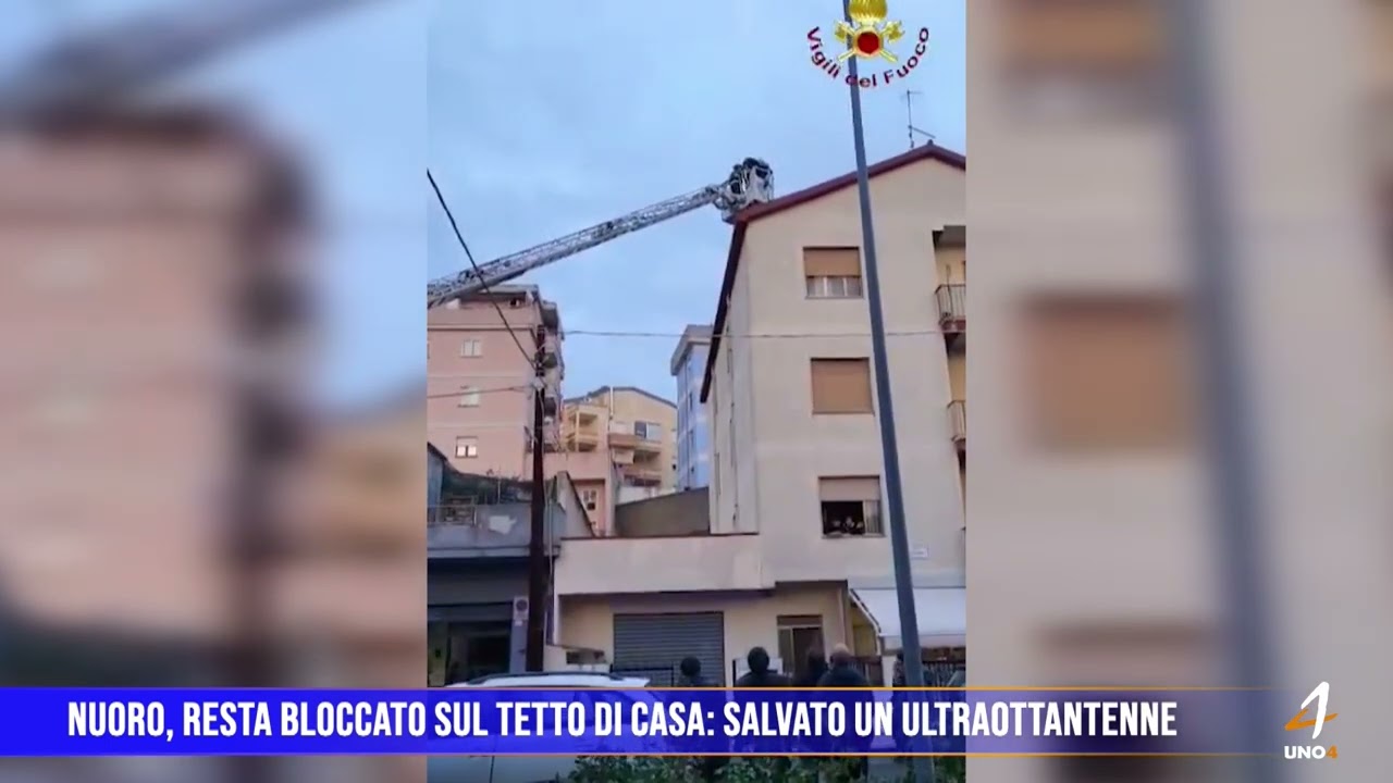 Nuoro, resta bloccato sul tetto di casa: salvato un ultraottantenne