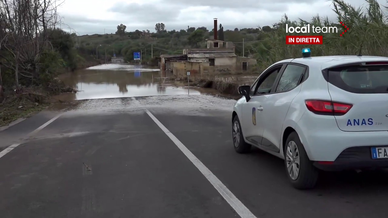 LIVE Alluvione in Sicilia, esondazioni e auto bloccate: la situazione a Lentini