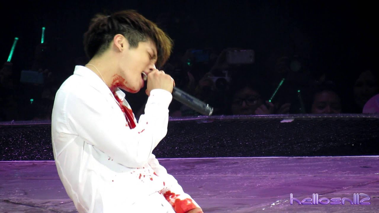 121027 SHINee Jonghyun Solo - Hey Ya@SHINee World II in Hong Kong