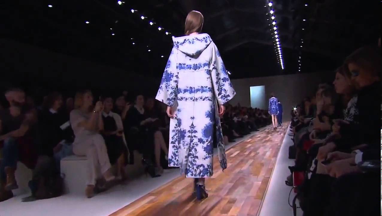 Modeshow - Valentino - Fall Winter 2013/2014