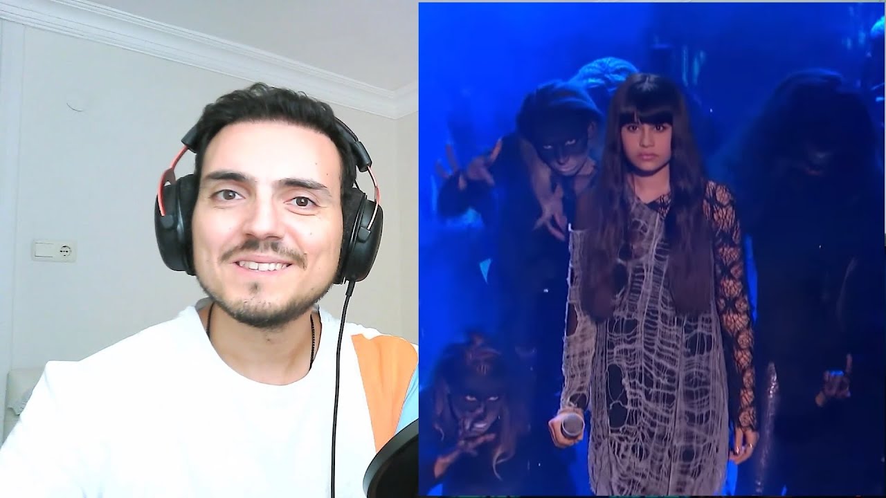 Diana Ankudinova Диана Анкудинова - Rechenka Реченька Reaction