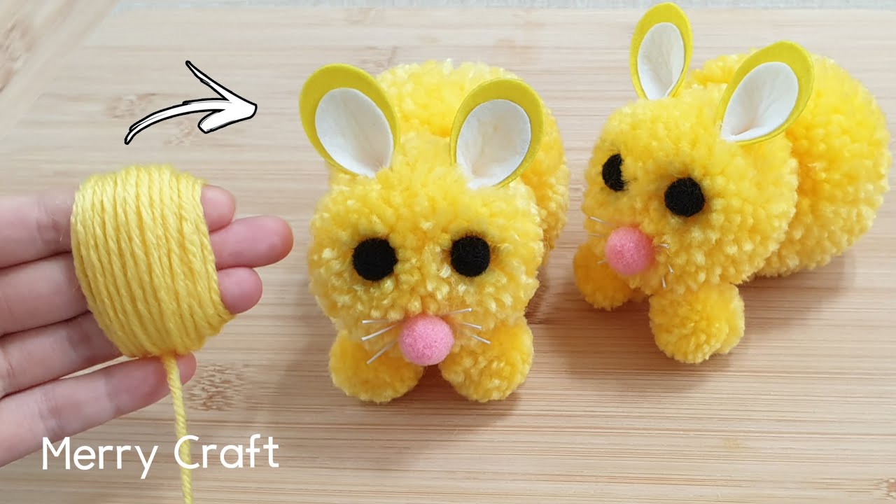 Easy Pom Pom Rabbit Making Idea with Fingers - DIY Pom Pom Rabbits - How to Make Yarn Bunny