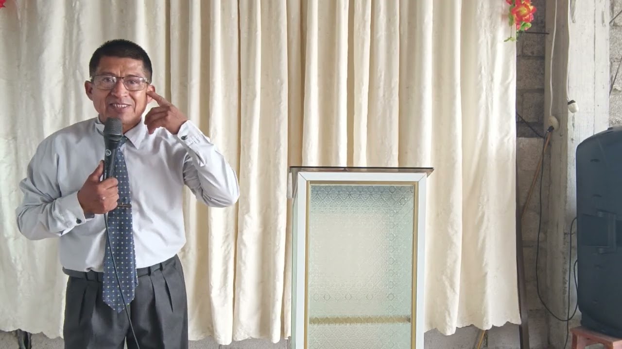 Pastor: Franco J.A. esforzaos a entrar por la puerta angusta que te lleva al cielo.