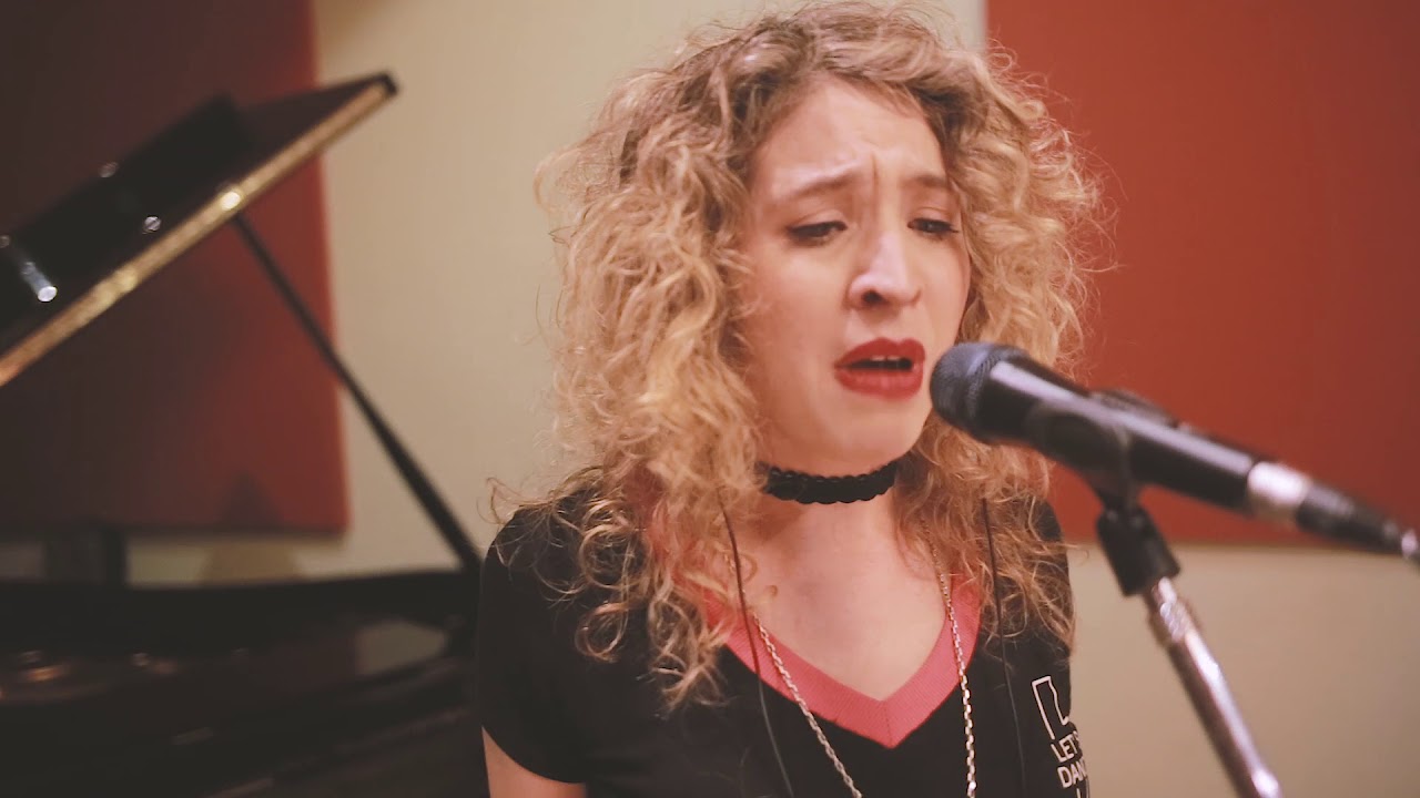 Crazy -Gnarls Barkley- Cover /Leticia Lee/