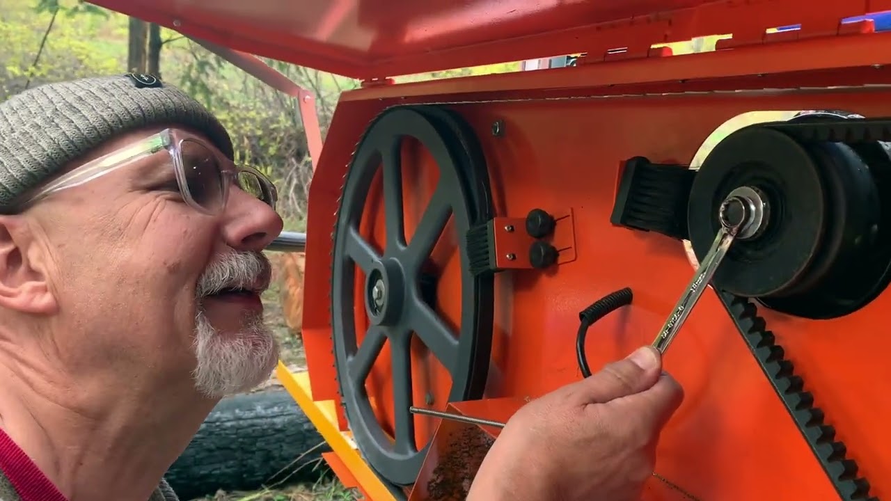 Installing the Clutch on the Bozeman Bandsaw Mill Episode 55