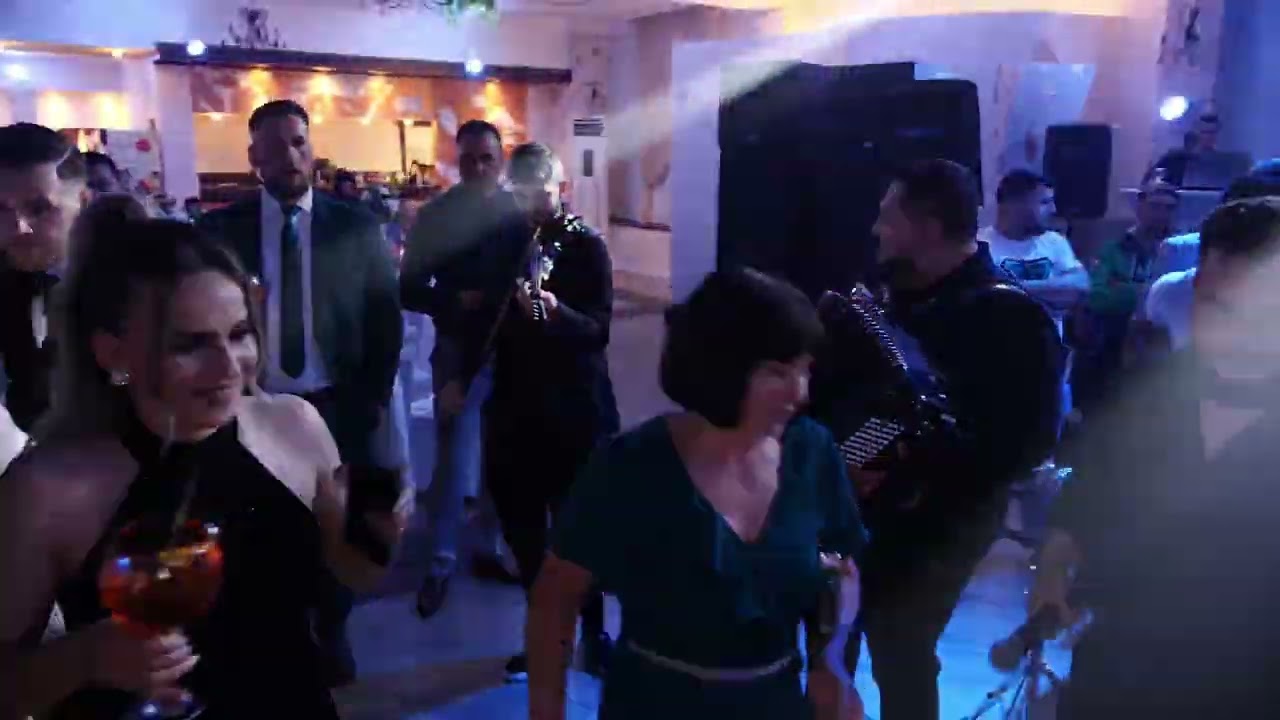 Raul Furnea - Buzele cu rosu inchis (LIVE2024)
