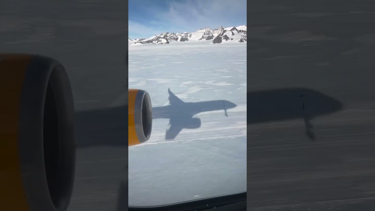 Union Glacier landing